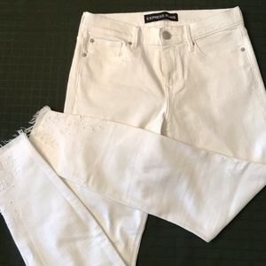Express cropped white jean ankle leggings size 6r